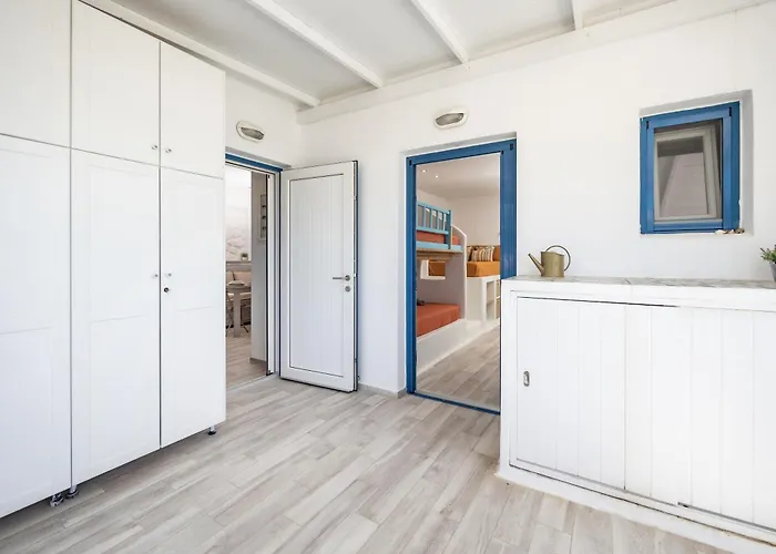 Bella Vista Mare 2 * Moutsoúna